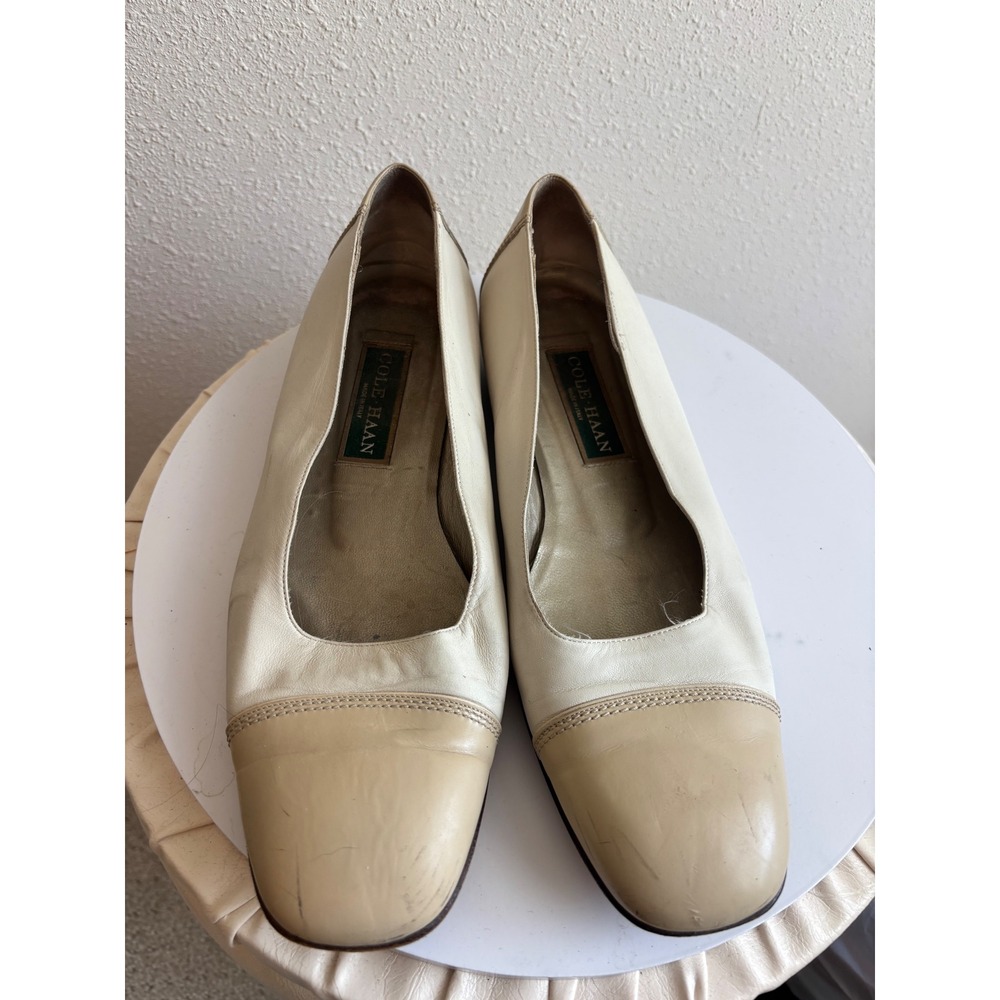 Vtg Cole Haan Italy Cream Tan Cap Toe Flats 8.5 Leather Ballet Shoes Old Money